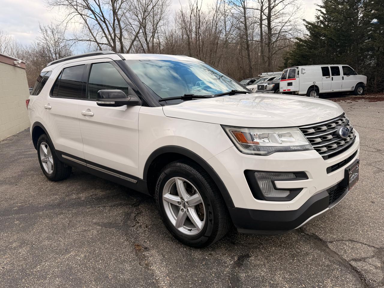 Ford Explorer 4WD 4dr XLT 2016