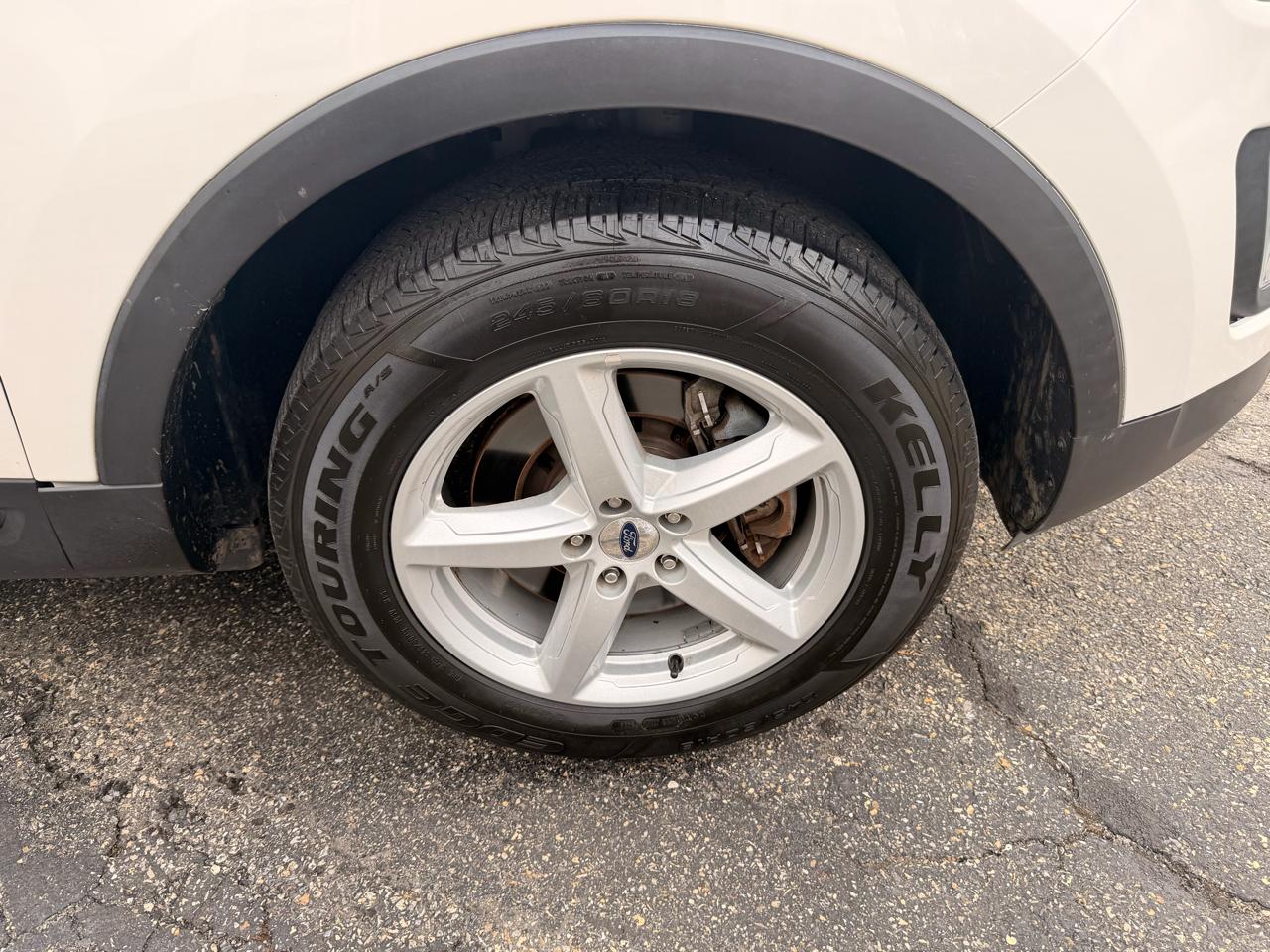 Ford Explorer 4WD 4dr XLT 2016