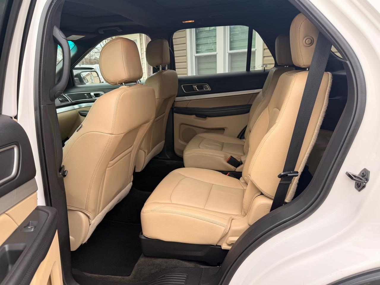 Ford Explorer 4WD 4dr XLT 2016