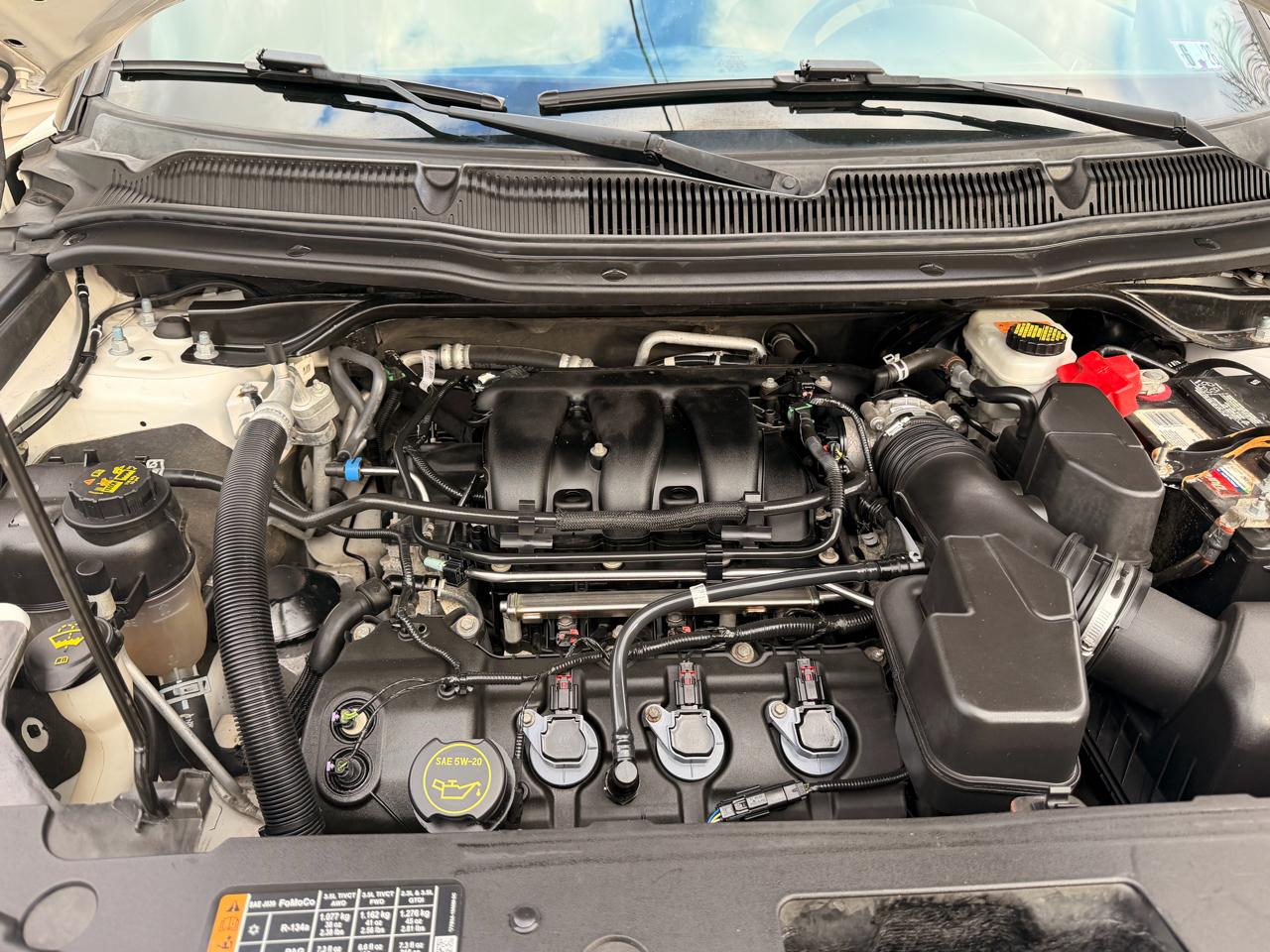 Ford Explorer 4WD 4dr XLT 2016