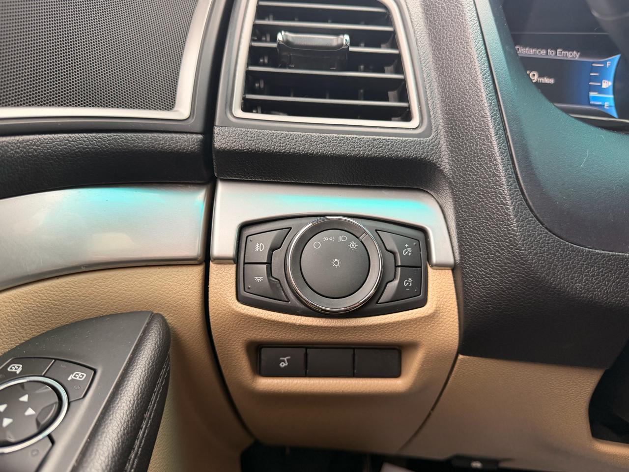 Ford Explorer 4WD 4dr XLT 2016