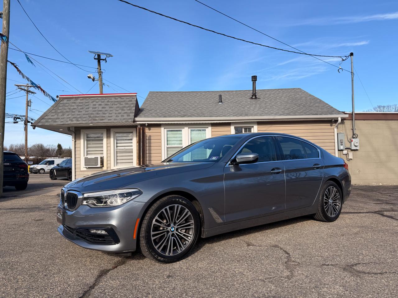 BMW 5 Series 530i xDrive Sedan 2017