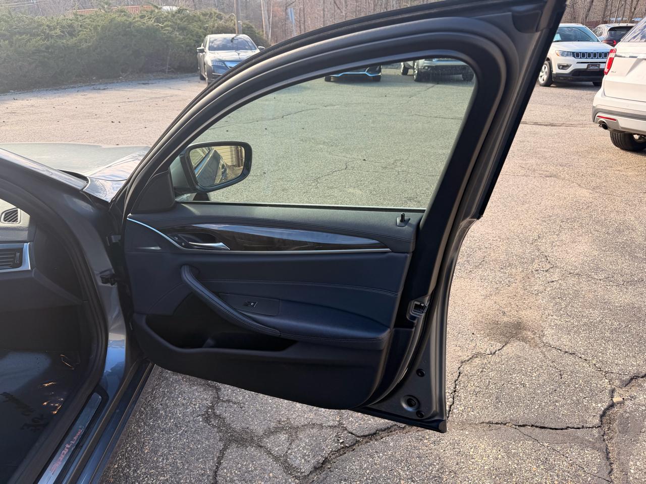 BMW 5 Series 530i xDrive Sedan 2017