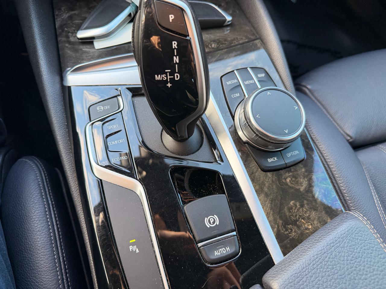 BMW 5 Series 530i xDrive Sedan 2017