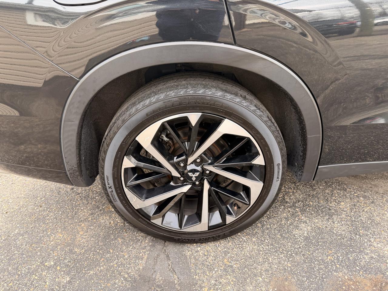 Mitsubishi Outlander SEL FWD 2022