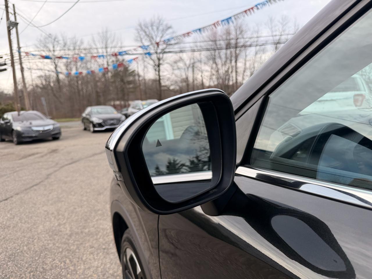 Mitsubishi Outlander SEL FWD 2022