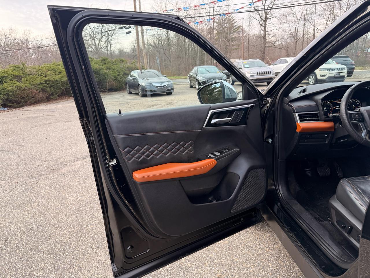 Mitsubishi Outlander SEL FWD 2022