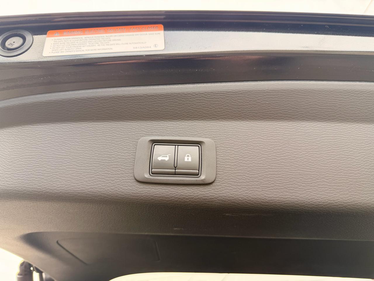 Mitsubishi Outlander SEL FWD 2022