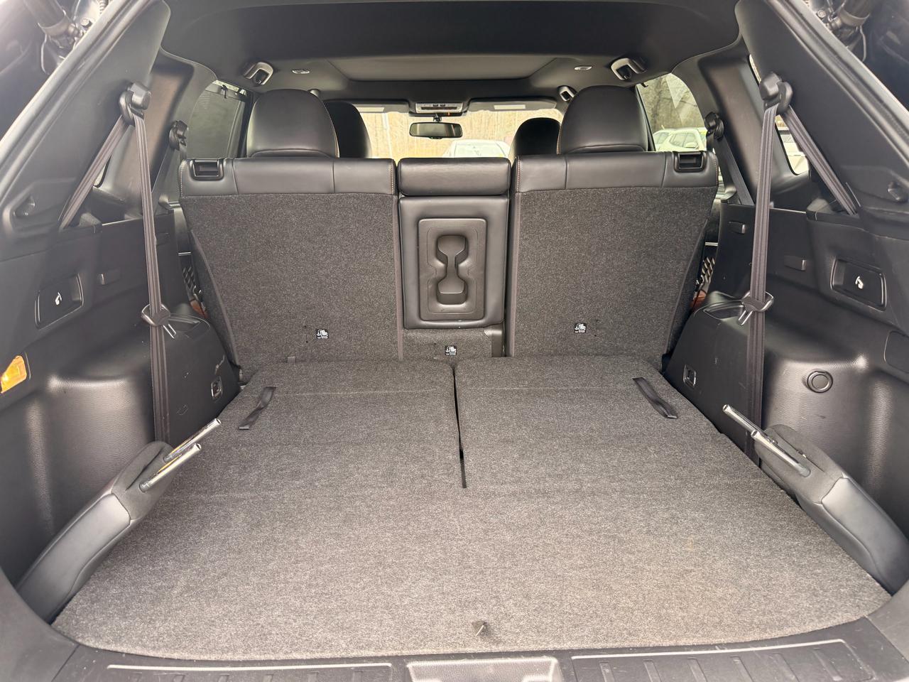 Mitsubishi Outlander SEL FWD 2022