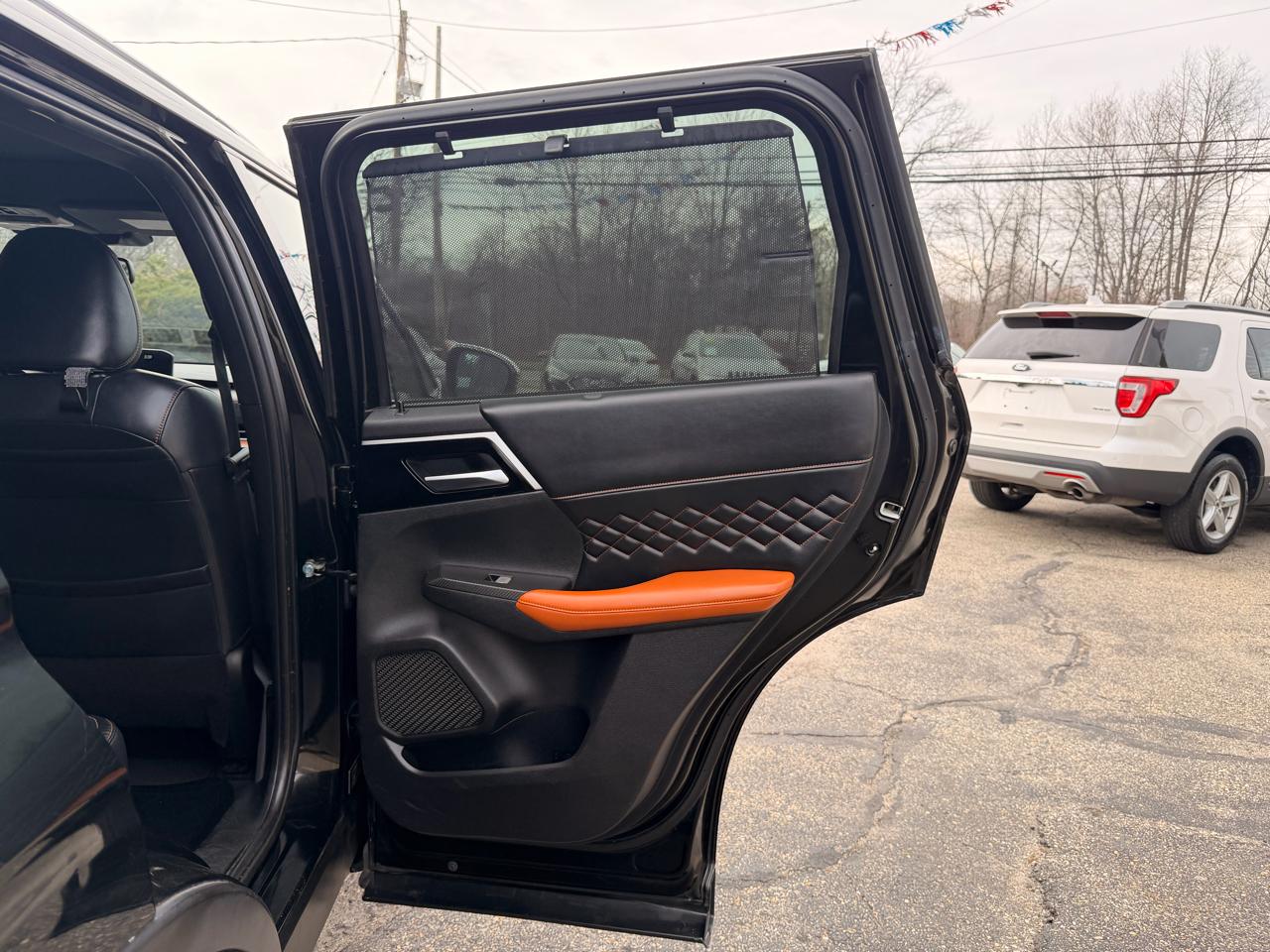 Mitsubishi Outlander SEL FWD 2022