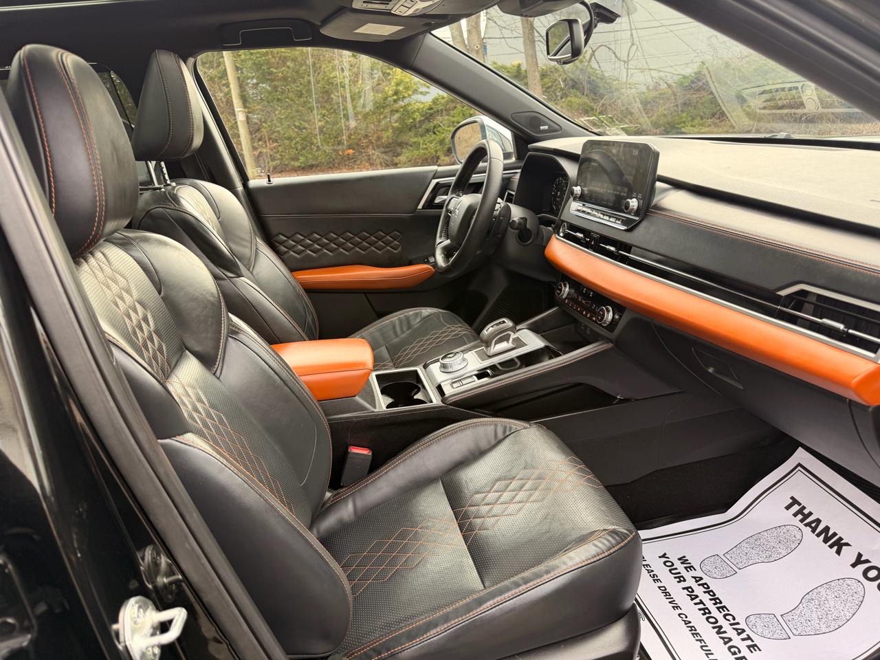 Mitsubishi Outlander SEL FWD 2022