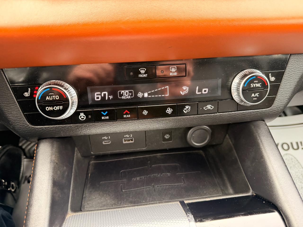 Mitsubishi Outlander SEL FWD 2022