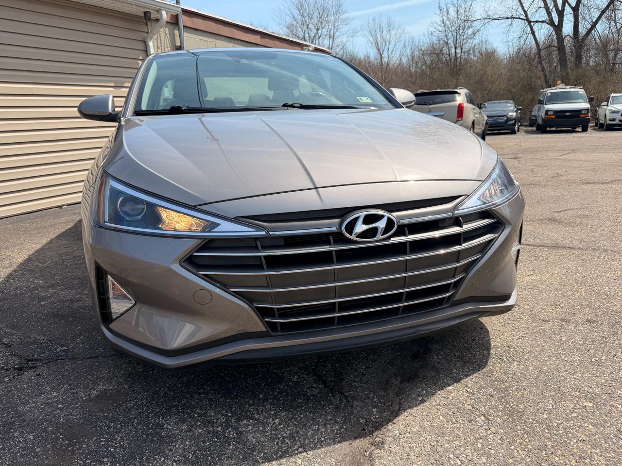 Hyundai Elantra SE IVT 2020