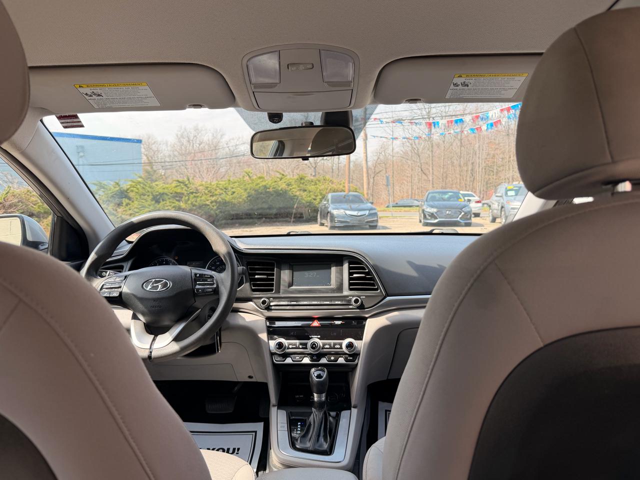 Hyundai Elantra SE IVT 2020