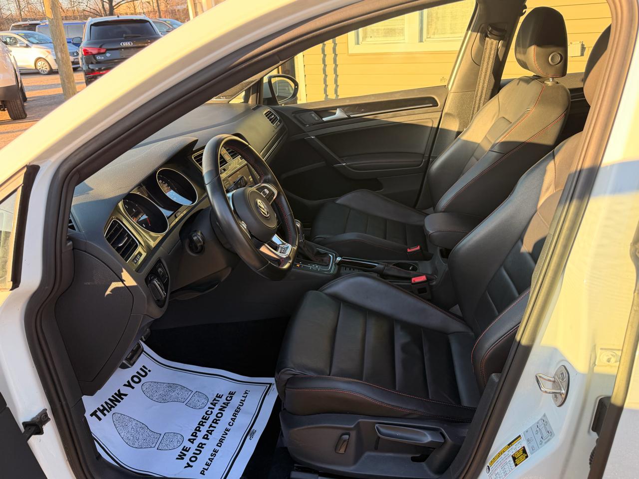 Volkswagen Golf GTI 2.0T 4-Door Autobahn DSG 2017