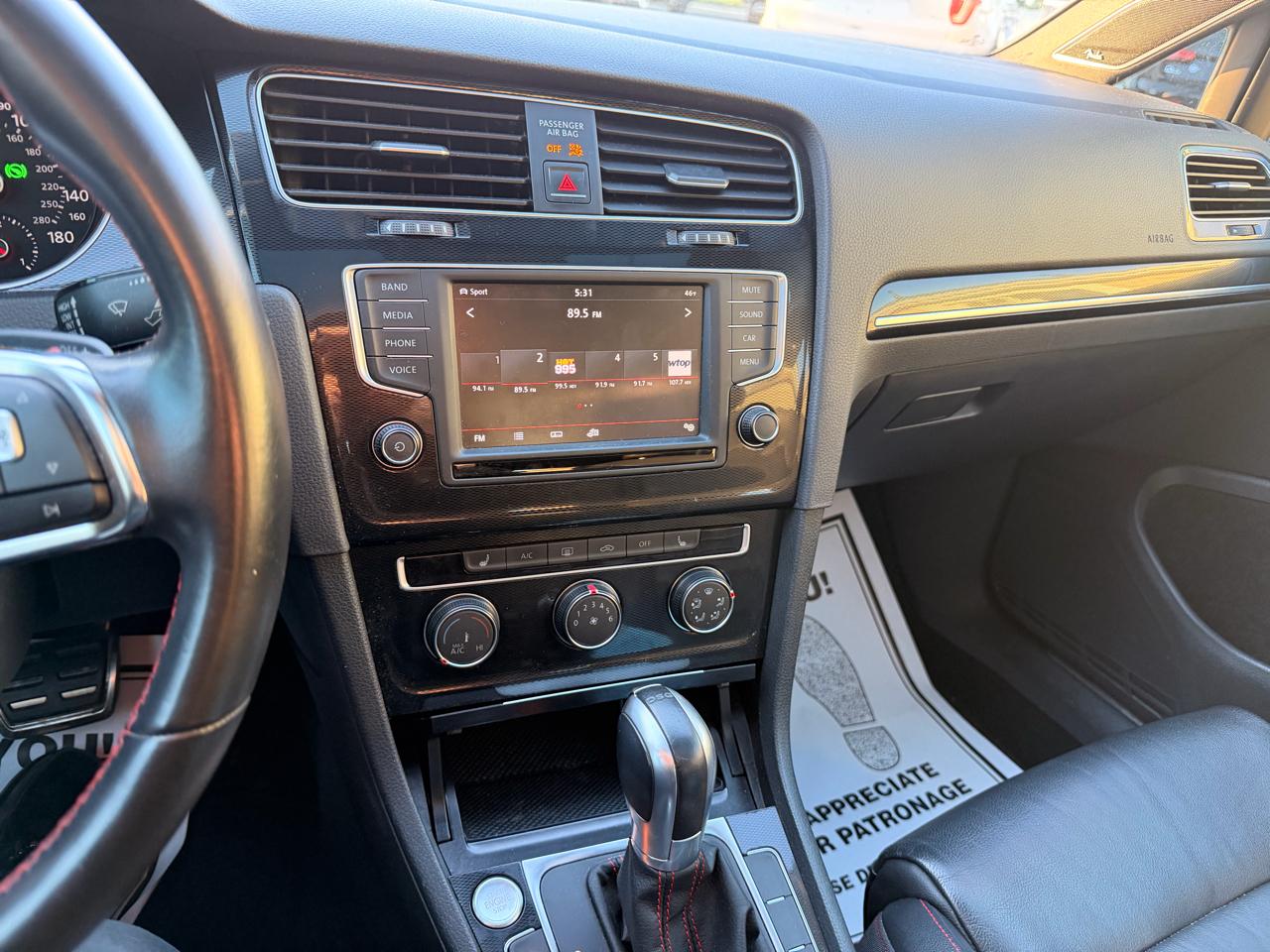 Volkswagen Golf GTI 2.0T 4-Door Autobahn DSG 2017