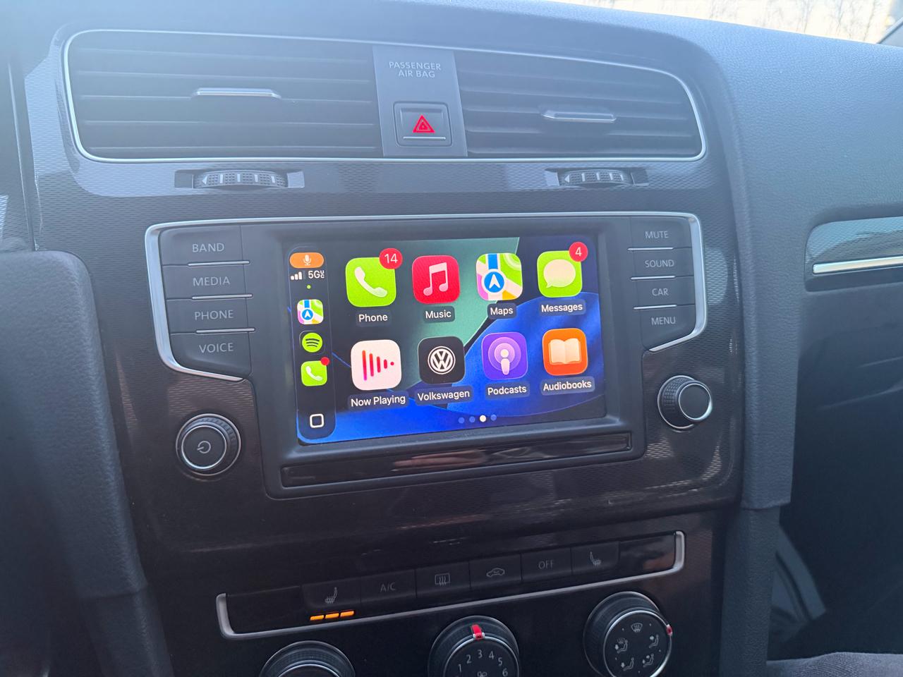 Volkswagen Golf GTI 2.0T 4-Door Autobahn DSG 2017