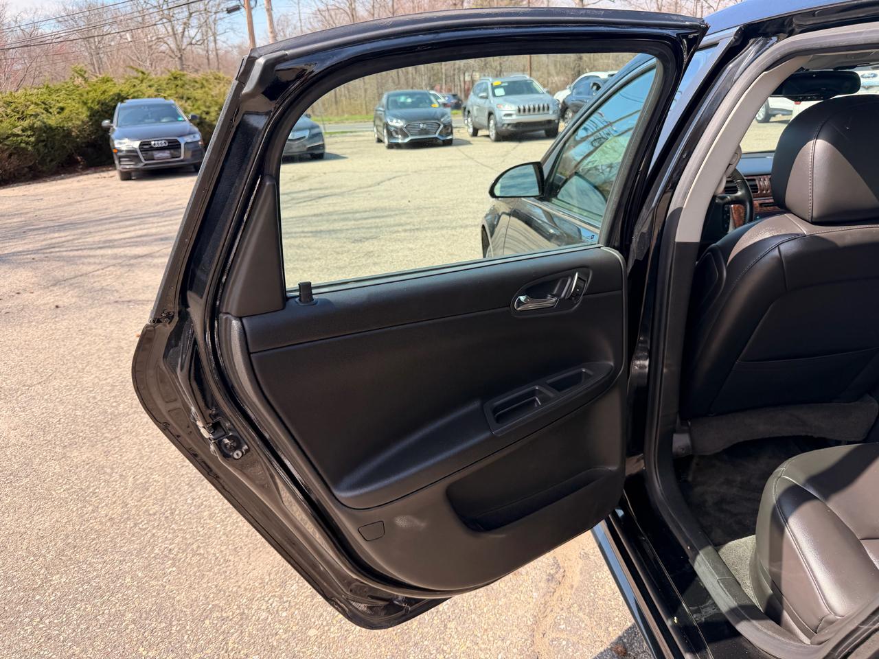 Chevrolet Impala 4dr Sdn LTZ 2012