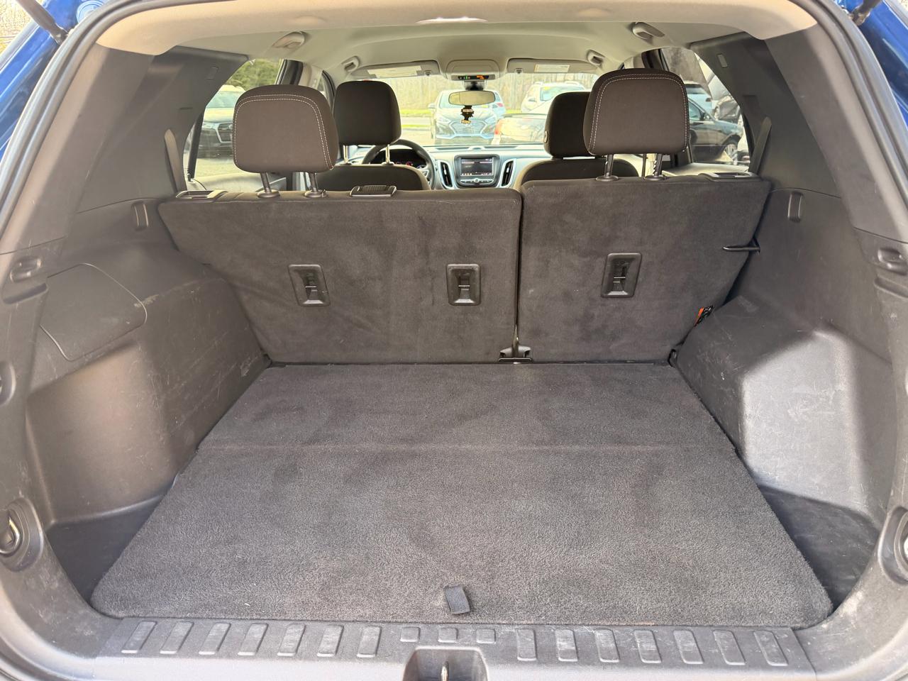 Chevrolet Equinox FWD 4dr LS w/1LS 2023