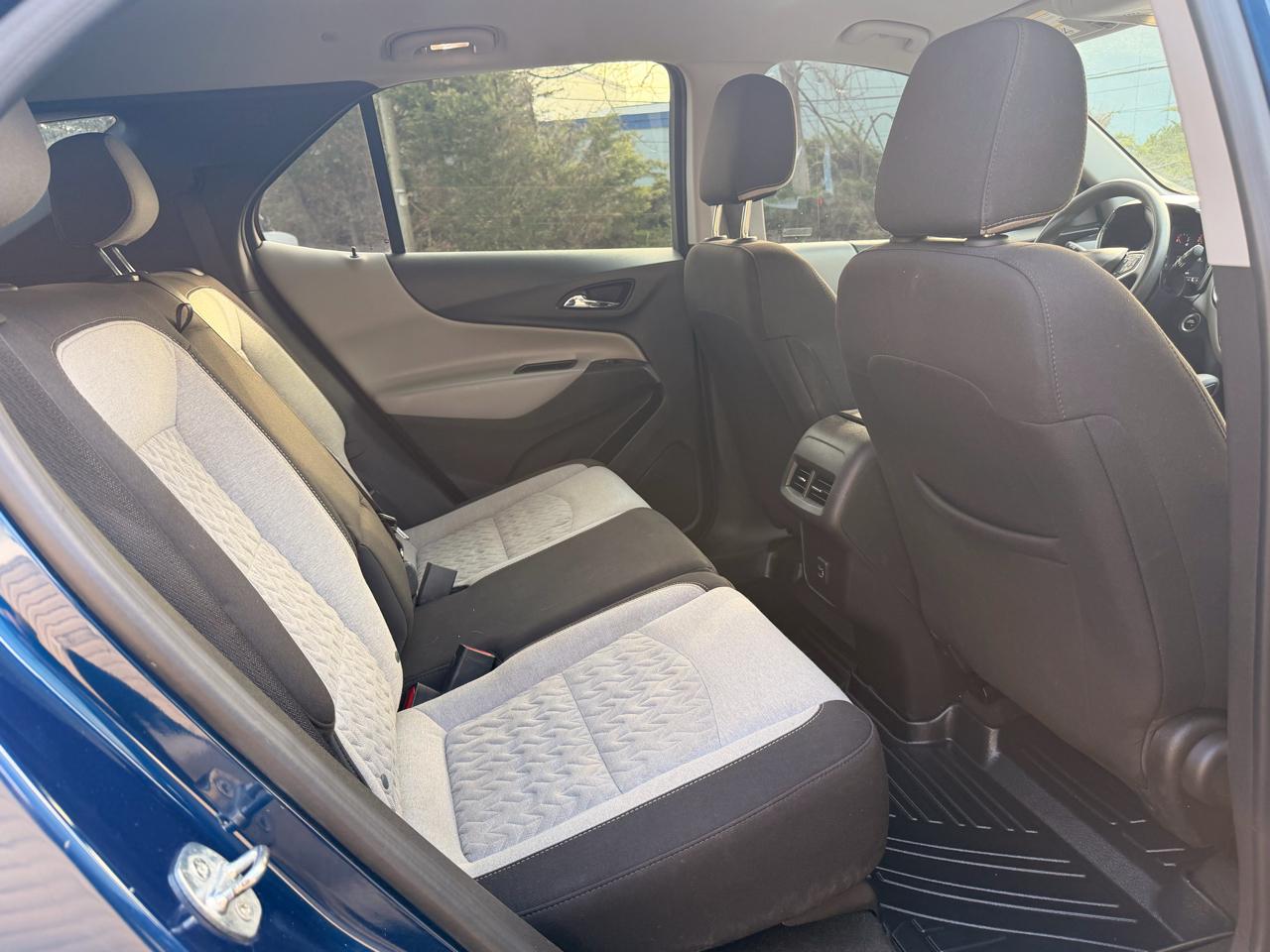 Chevrolet Equinox FWD 4dr LS w/1LS 2023