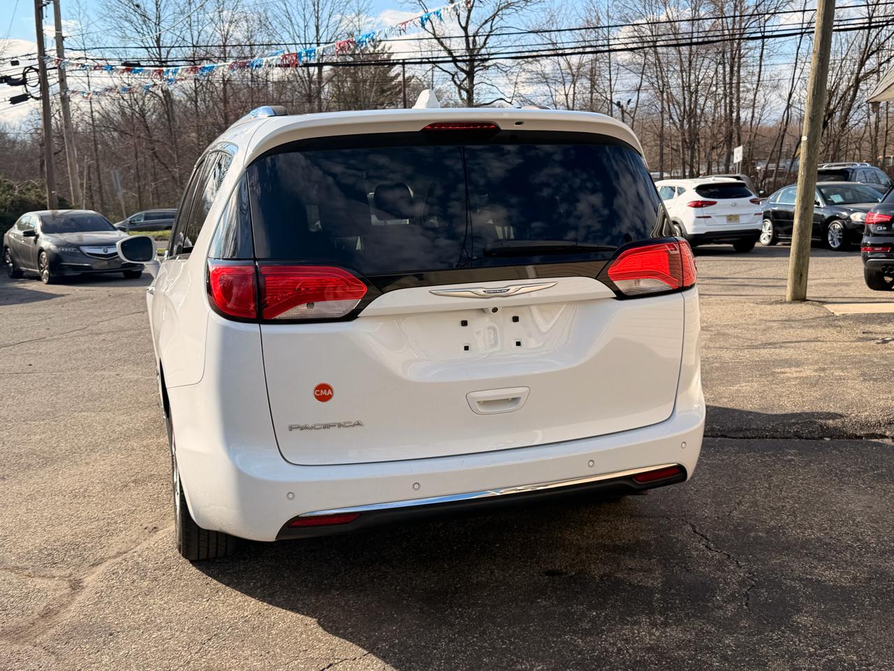 Chrysler Pacifica Touring L FWD 2018