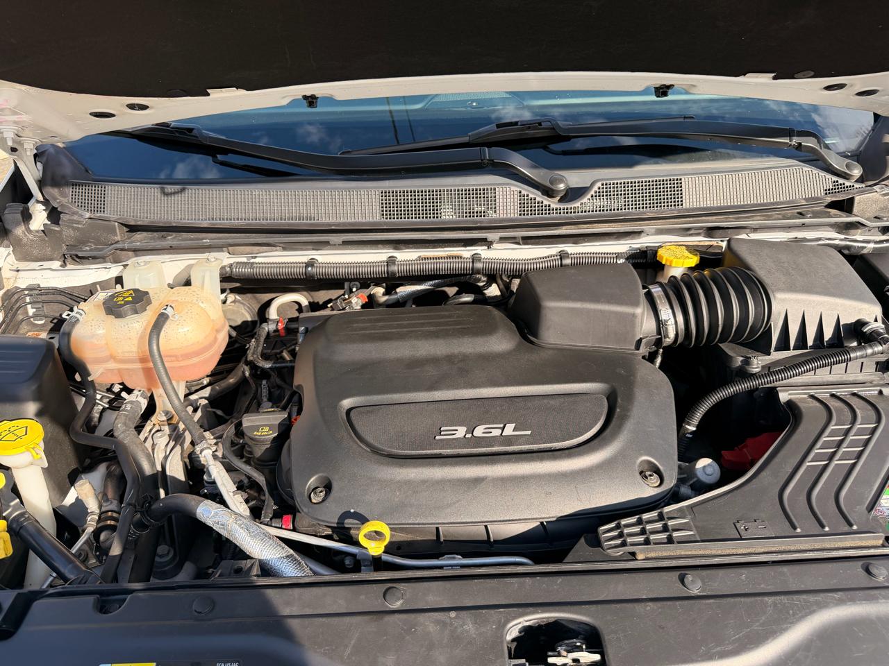 Chrysler Pacifica Touring L FWD 2018