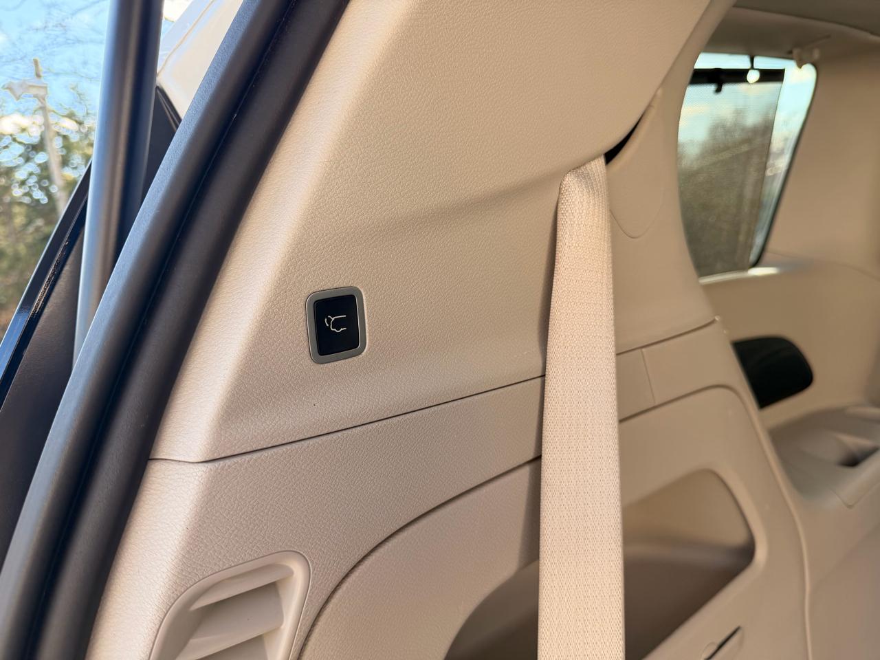 Chrysler Pacifica Touring L FWD 2018