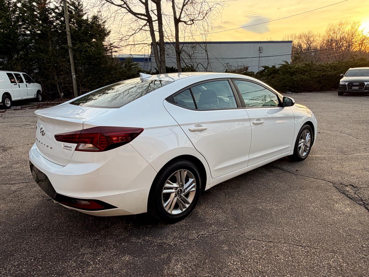 Hyundai Elantra SEL IVT SULEV 2020