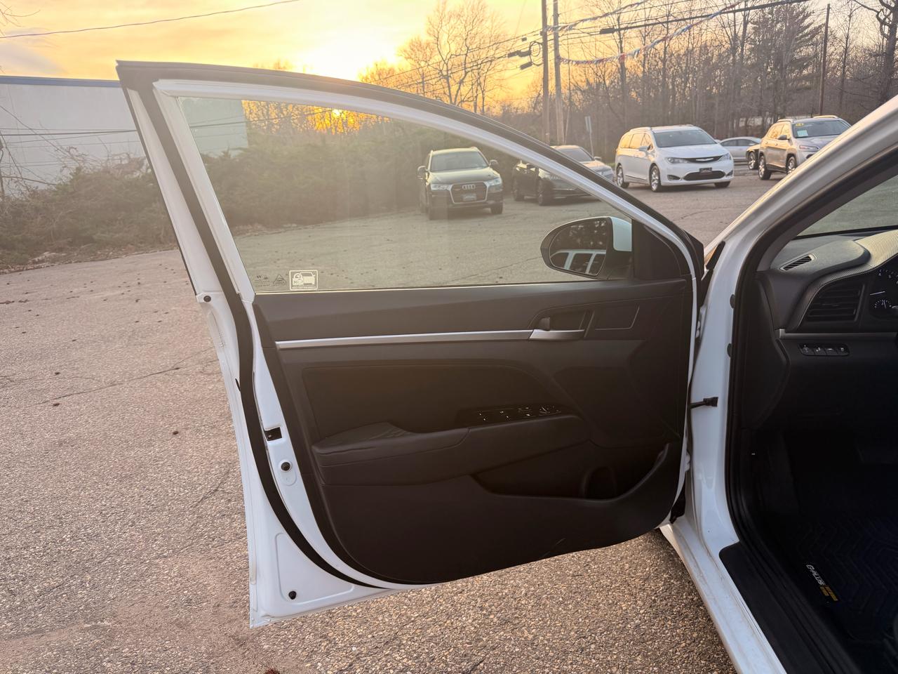 Hyundai Elantra SEL IVT SULEV 2020