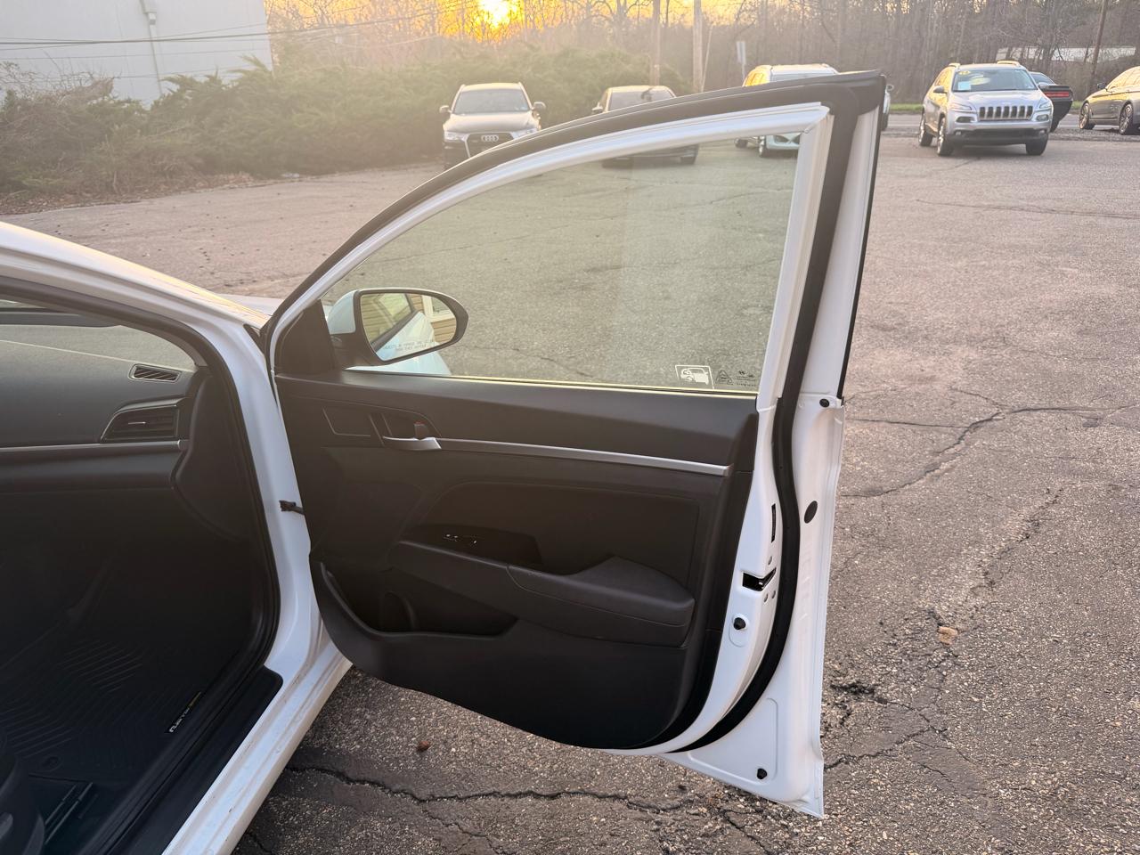 Hyundai Elantra SEL IVT SULEV 2020