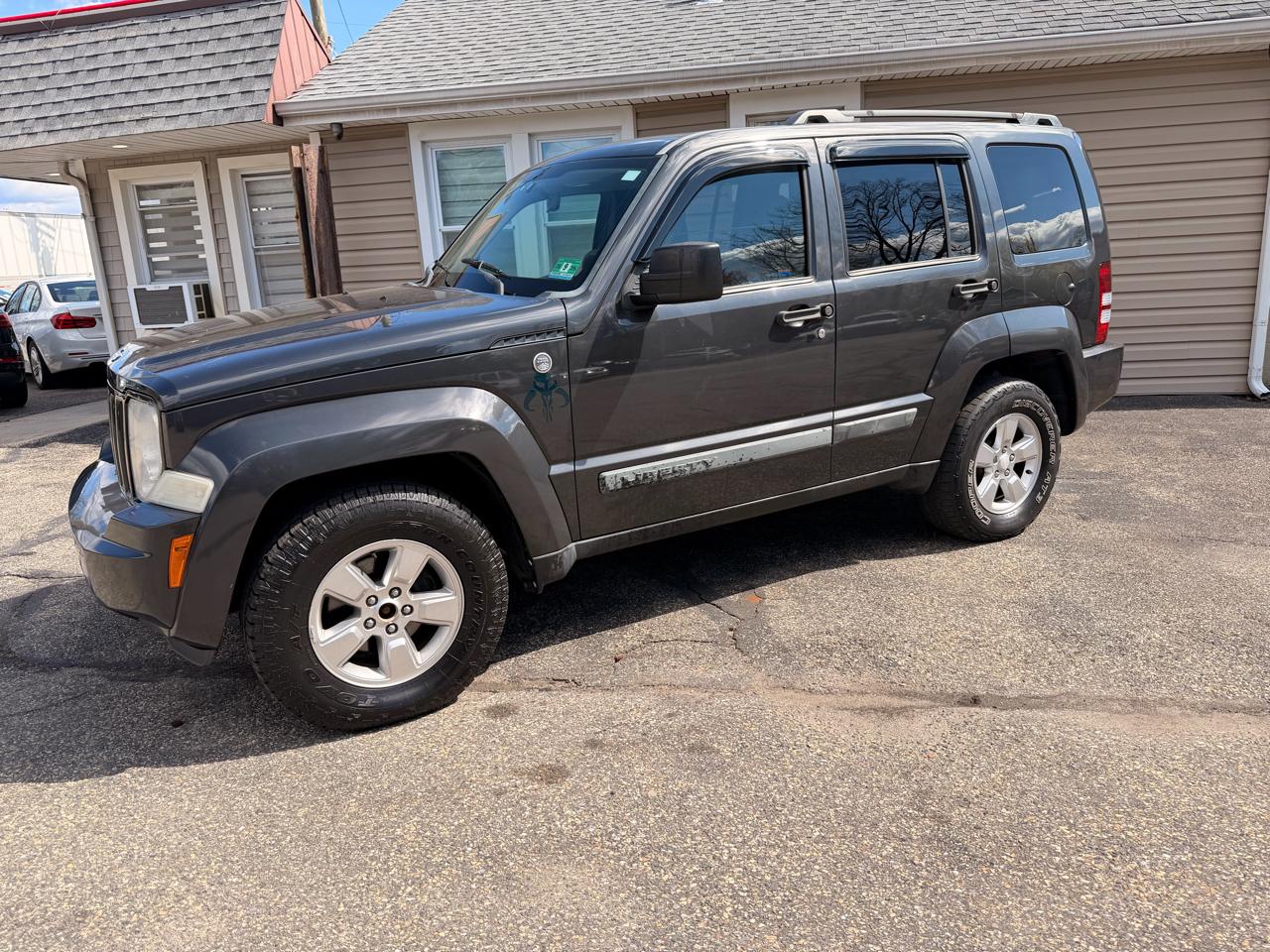 Jeep Liberty 4WD 4dr Sport 2010