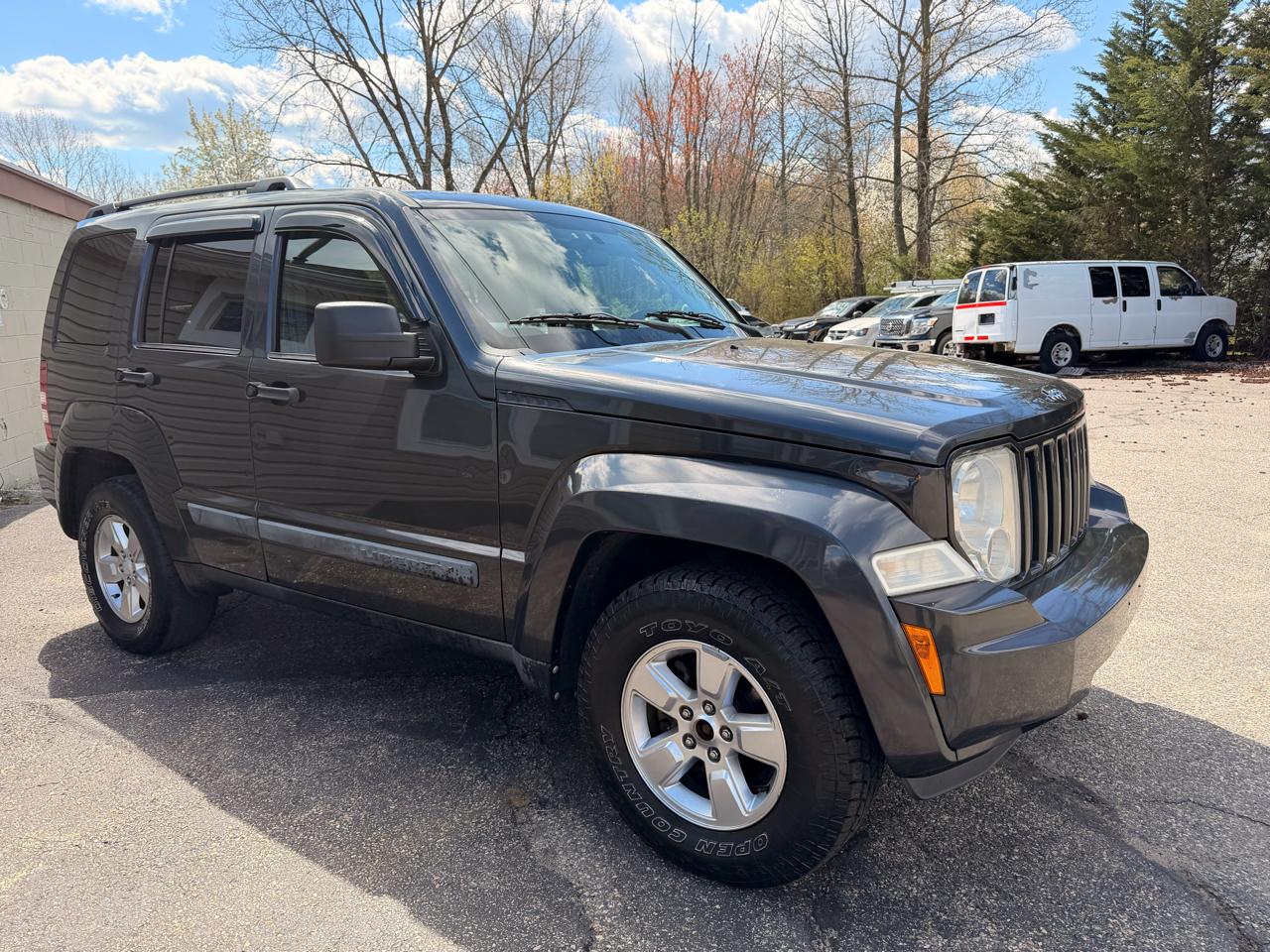 Jeep Liberty 4WD 4dr Sport 2010