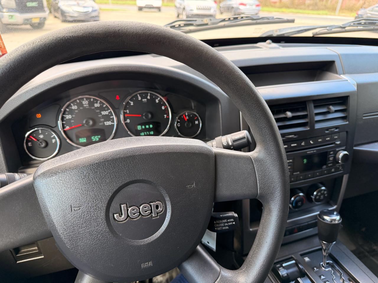 Jeep Liberty 4WD 4dr Sport 2010