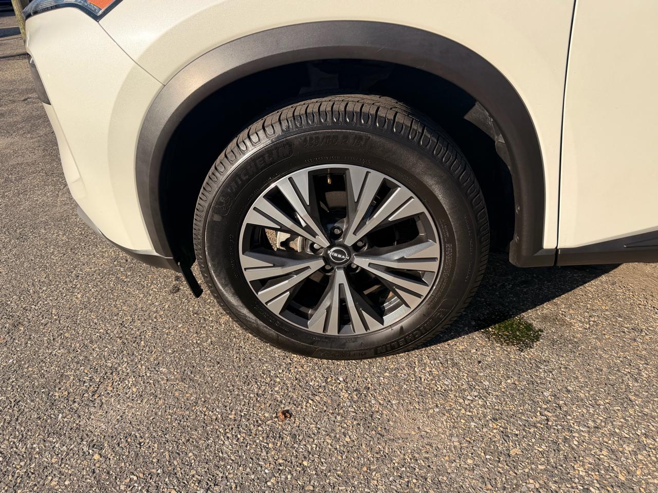 Nissan Rogue FWD SV 2022