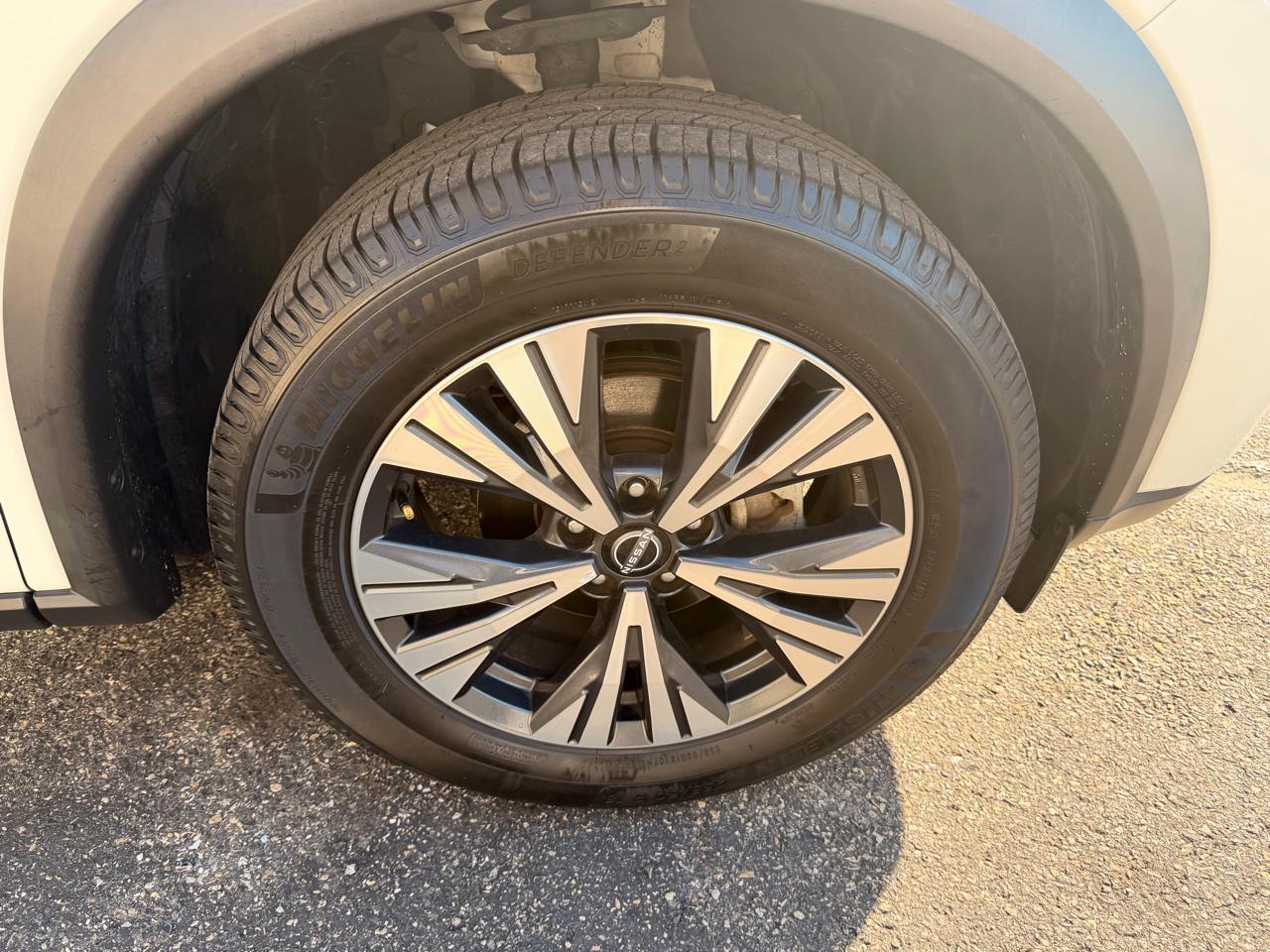 Nissan Rogue FWD SV 2022