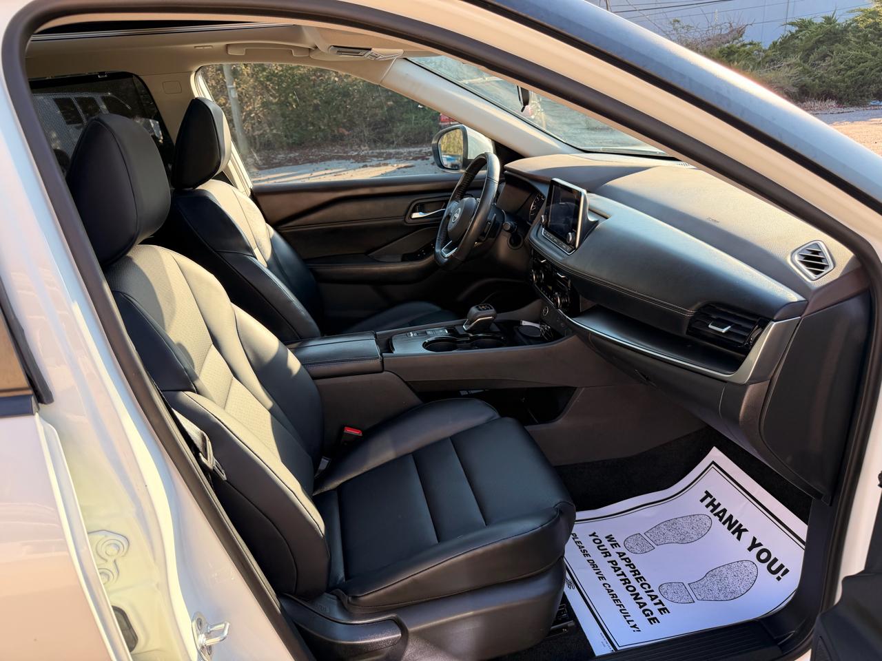 Nissan Rogue FWD SV 2022