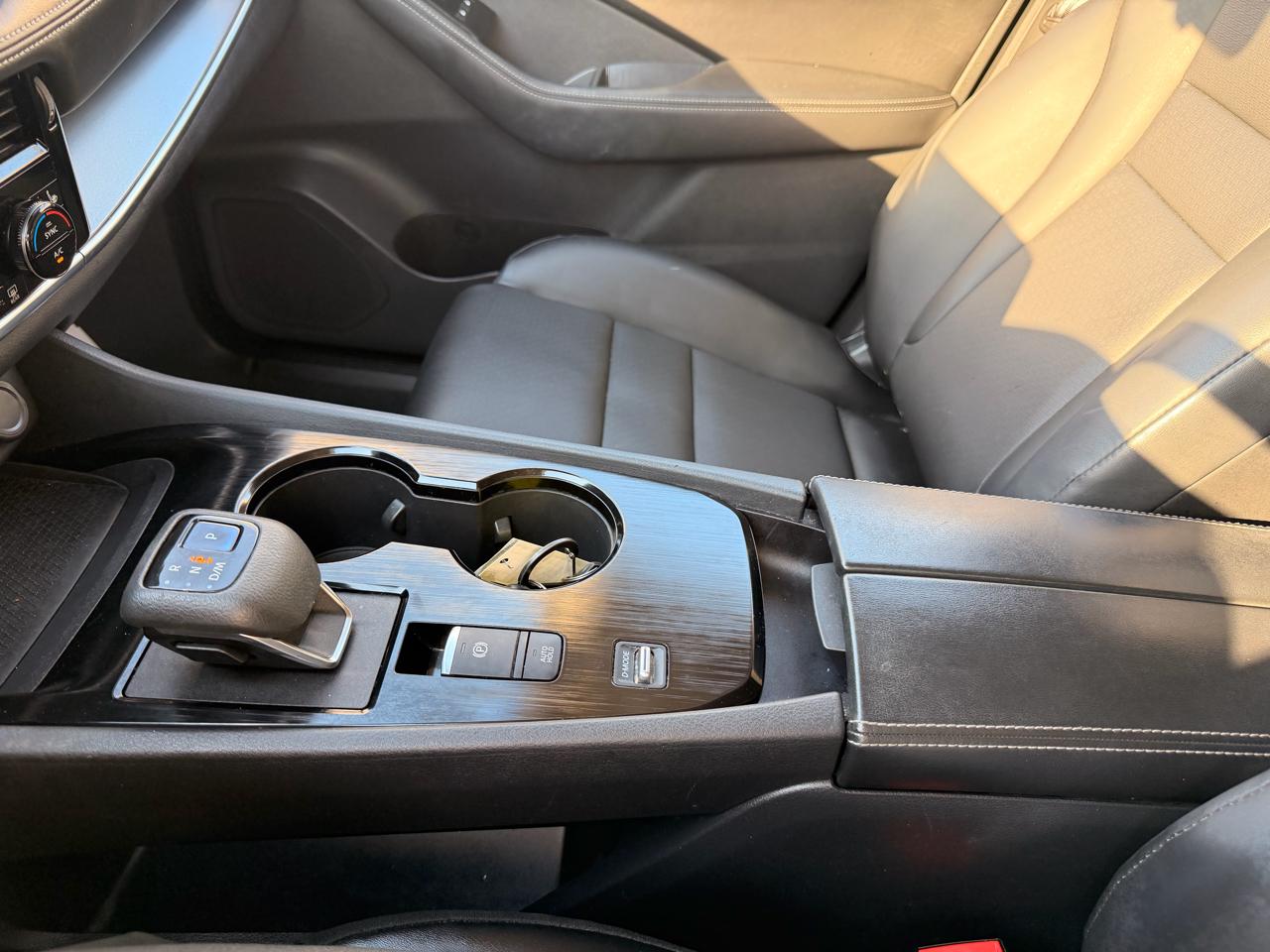 Nissan Rogue FWD SV 2022