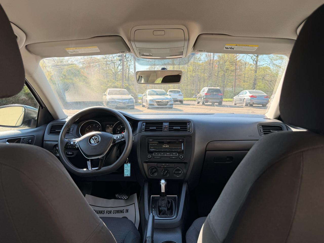 Volkswagen Jetta Sedan 4dr Auto 2.0L S 2015