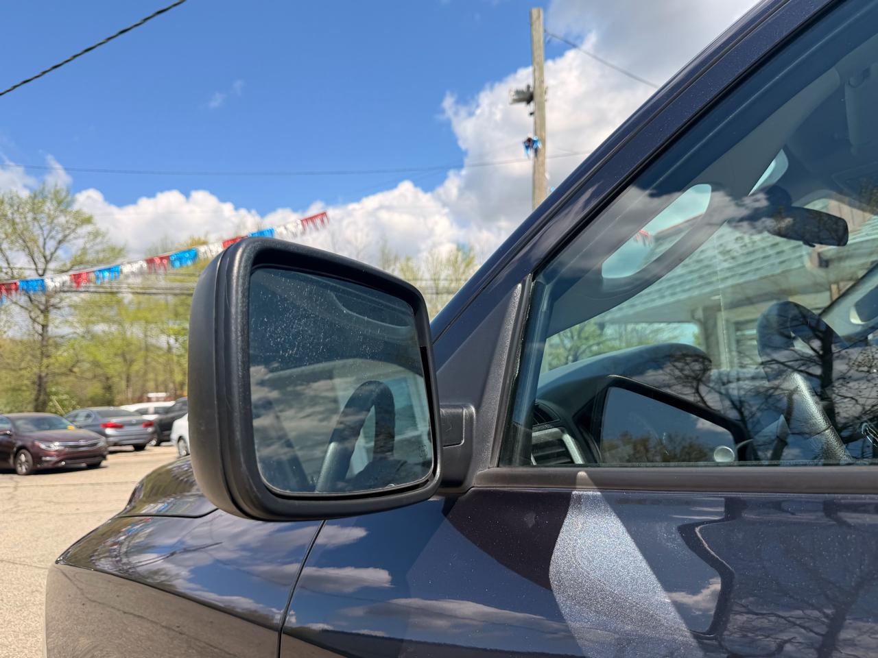 RAM 1500 Express 4x4 Quad Cab 6'4" Box 2018