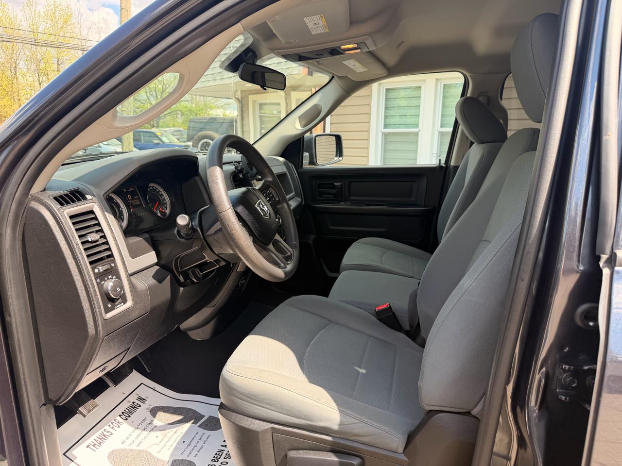 RAM 1500 Express 4x4 Quad Cab 6'4" Box 2018