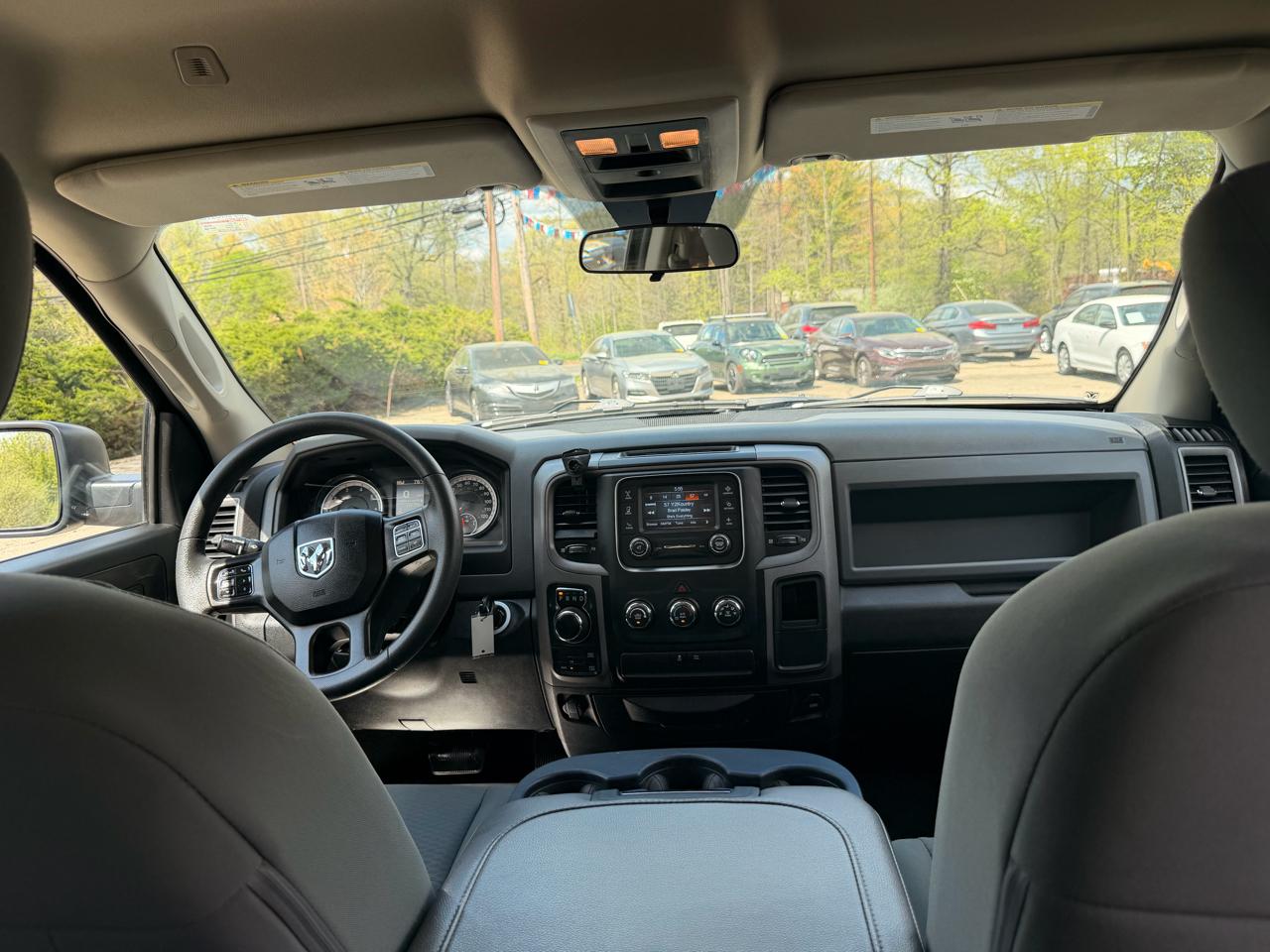 RAM 1500 Express 4x4 Quad Cab 6'4" Box 2018