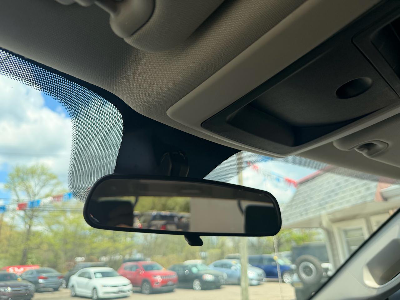 RAM 1500 Express 4x4 Quad Cab 6'4" Box 2018