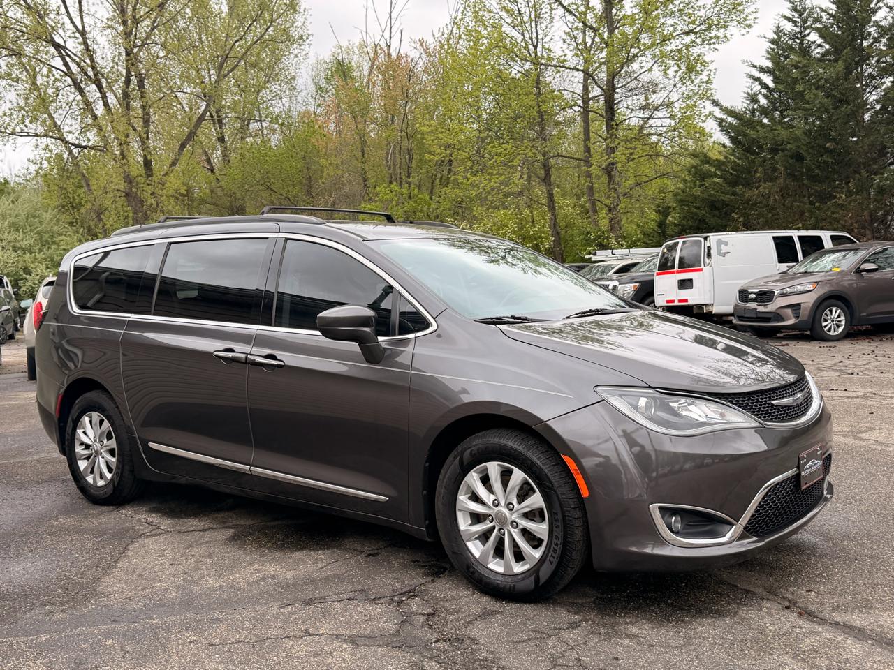 Chrysler Pacifica Touring-L FWD 2017