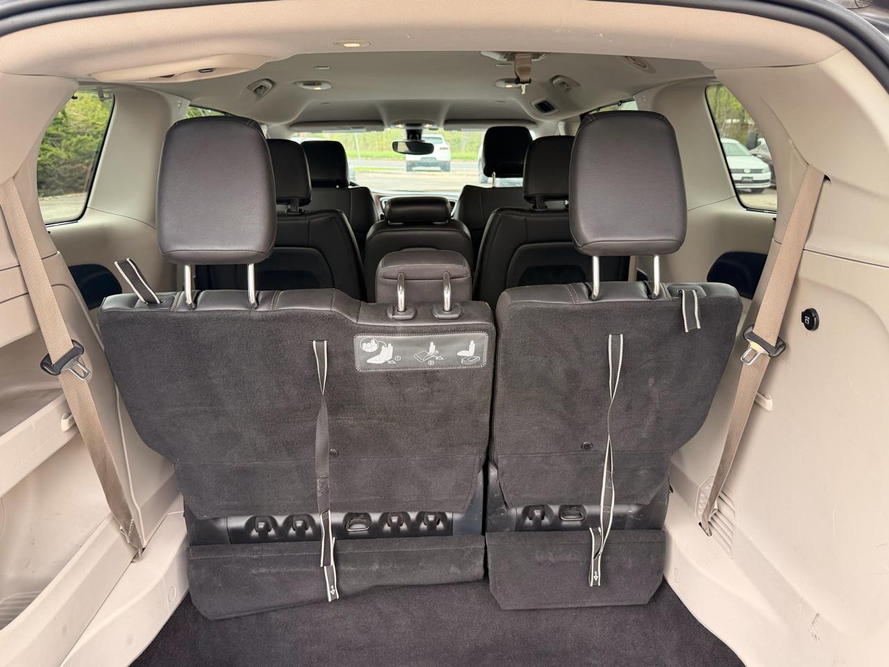 Chrysler Pacifica Touring-L FWD 2017