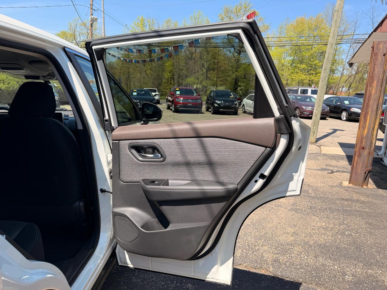 Nissan Rogue AWD SV *Ltd Avail* 2023