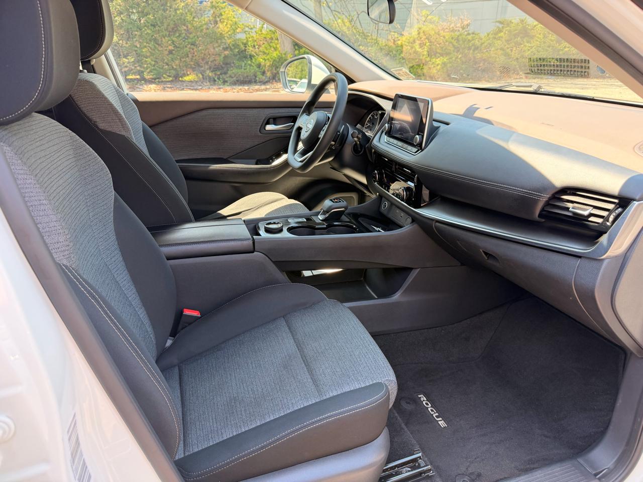 Nissan Rogue AWD SV *Ltd Avail* 2023