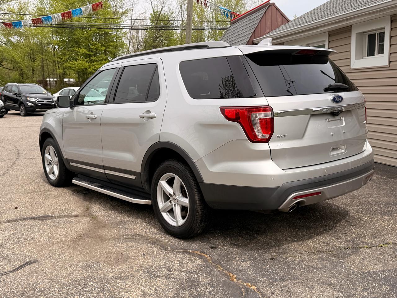Ford Explorer 4WD 4dr XLT 2016