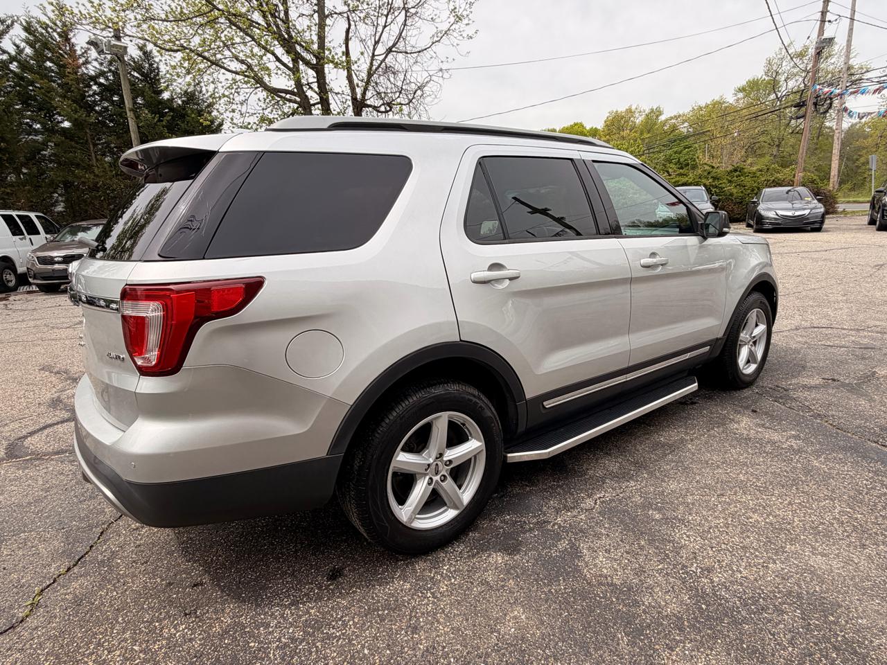 Ford Explorer 4WD 4dr XLT 2016