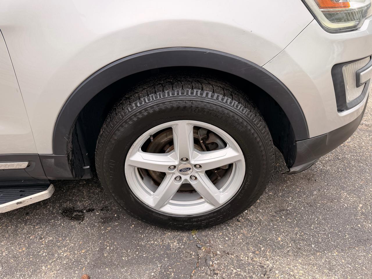 Ford Explorer 4WD 4dr XLT 2016