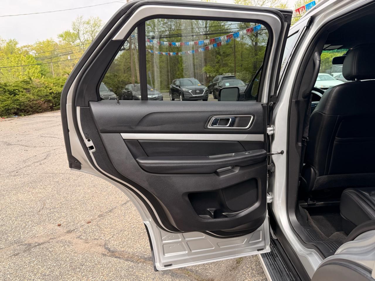 Ford Explorer 4WD 4dr XLT 2016